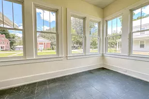 328 N Main St, Warrenton, NC 27589 - Photo 7