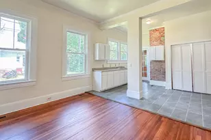 328 N Main St, Warrenton, NC 27589 - Photo 9