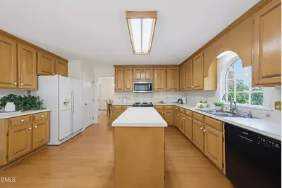 120 Vicksburg Drive, Cary, NC 27513 - Photo 21