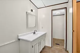 92 Little Mill Rd, Henderson, NC 27537 - Photo 21