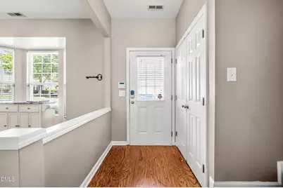 8139 Rhiannon Road, Raleigh, NC 27613 - Photo 5