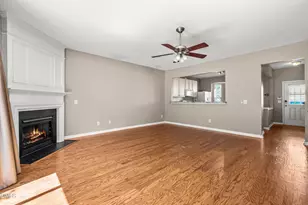 8139 Rhiannon Rd, Raleigh, NC 27613 - Photo 13