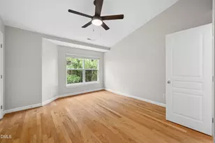 8025 Sycamore Hill Ln, Raleigh, NC 27612 - Photo 11