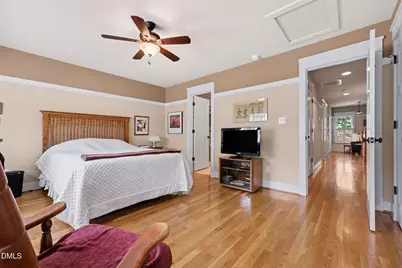 3845 Southwest Durham Drive, Durham, NC 27707 - Photo 15