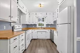 1001 S 2nd St, Smithfield, NC 27577 - Photo 19