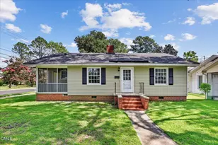1001 S 2nd St, Smithfield, NC 27577 - Photo 1