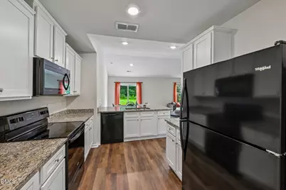 137 Old Head Way, Fuquay Varina, NC 27526 - Photo 9