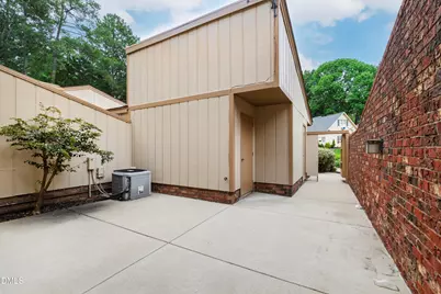 204 Tweed Circle, Cary, NC 27511 - Photo 5