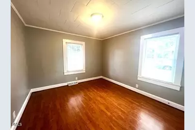 2208 Young Street, Burlington, NC 27215 - Photo 5