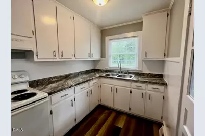2208 Young Street, Burlington, NC 27215 - Photo 11