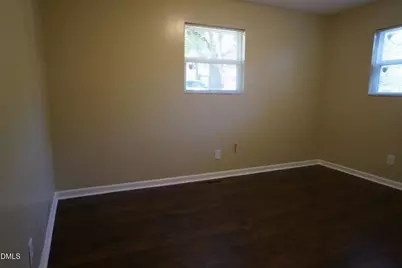 112 E McIver Street, Zebulon, NC 27597 - Photo 9