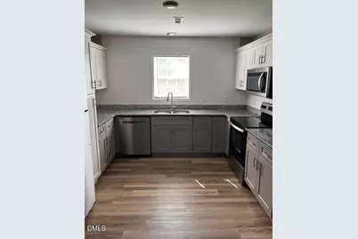 317 E Gilbreath Street, Graham, NC 27253 - Photo 15