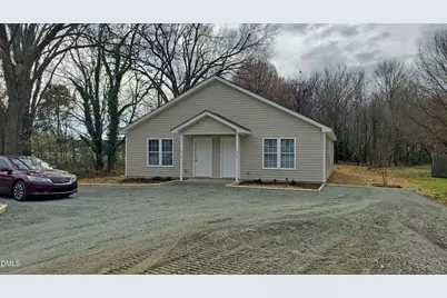317 E Gilbreath Street, Graham, NC 27253 - Photo 1