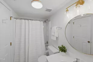 1413 Mapleside Ct, Raleigh, NC 27609 - Photo 11