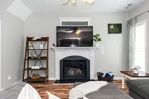 7850 Braefield Dr, Raleigh, NC 27616 - Photo 9