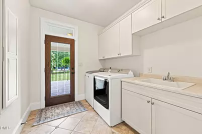900 S Arendell Avenue, Zebulon, NC 27597 - Photo 21