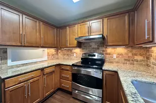 5620 Bridgetowne Way, Raleigh, NC 27609 - Photo 3