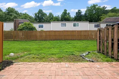 220 Elizabeth Street #Apt E4, Chapel Hill, NC 27514 - Photo 25