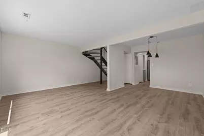 220 Elizabeth Street #Apt E4, Chapel Hill, NC 27514 - Photo 11