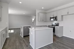 208 Saddle Mare St, Clayton, NC 27520 - Photo 11