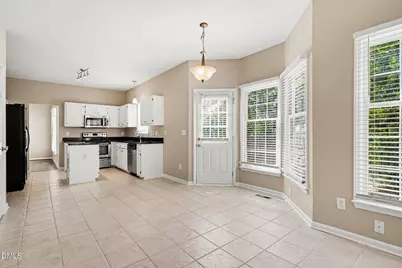 5524 Edgebury Road, Raleigh, NC 27613 - Photo 13
