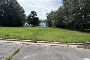 801 2nd Ave, Selma, NC 27576 - Photo 1