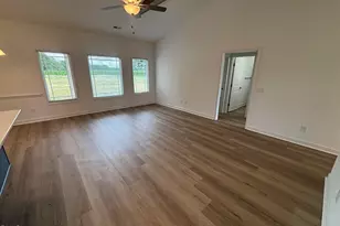 200 Budd Godwin Ln, Dunn, NC 28334 - Photo 3