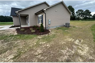 200 Budd Godwin Lane, Dunn, NC 28334 - Photo 17