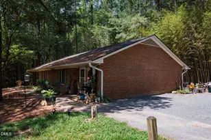 543-549 Cedar Lake Rd, Chapel Hill, NC 27516 - Photo 9