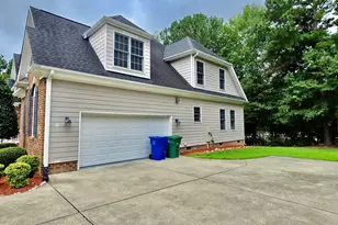 905 Babbling Creek Ln, Fuquay-Varina, NC 27526 - Photo 31