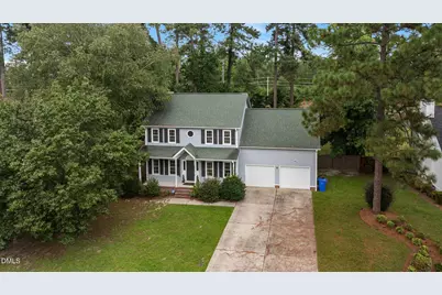 8318 Umstead Drive, Fayetteville, NC 28304 - Photo 3