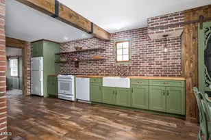 209 E Franklin St, Spring Hope, NC 27882 - Photo 9