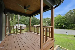509 E Webb St, Mebane, NC 27302 - Photo 7