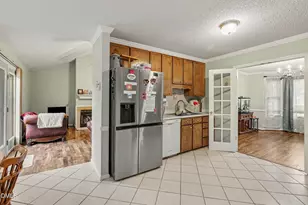 204 Springwood Pl, Clayton, NC 27520 - Photo 9