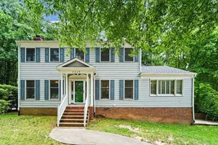 2469 Foxwood Dr, Chapel Hill, NC 27514 - Photo 1