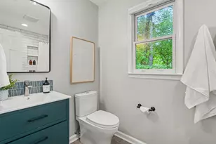 2469 Foxwood Dr, Chapel Hill, NC 27514 - Photo 21