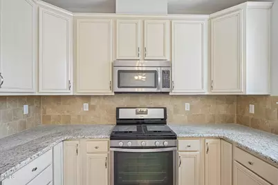 10510 Sablewood Drive #112, Raleigh, NC 27617 - Photo 13