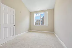 10510 Sablewood Dr, Raleigh, NC 27617 - Photo 23