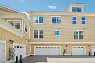 10510 Sablewood Dr, Raleigh, NC 27617 - Photo 31