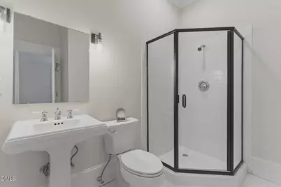 405 E Academy Street, Fuquay-Varina, NC 27526 - Photo 25