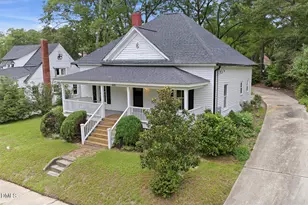 405 E Academy St, Fuquay-Varina, NC 27526 - Photo 1