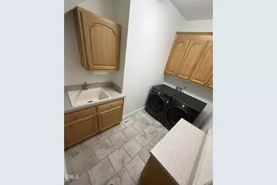 605 Walapai Drive, Fuquay-Varina, NC 27526 - Photo 19