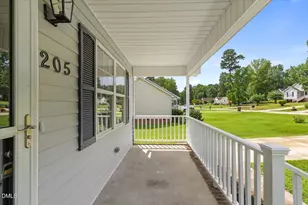205 Polly Dr, Oxford, NC 27565 - Photo 5