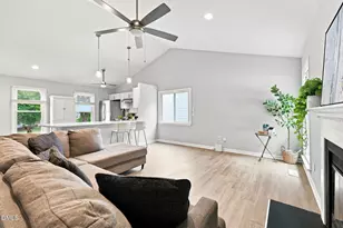 8108 Bellingham Cir, Raleigh, NC 27615 - Photo 15
