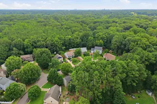 8108 Bellingham Cir, Raleigh, NC 27615 - Photo 41