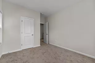 812 Star Rdg Dr, Raleigh, NC 27610 - Photo 31