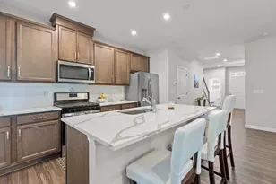 812 Star Rdg Dr, Raleigh, NC 27610 - Photo 23