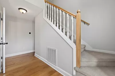 101 Gettysburg Drive, Cary, NC 27513 - Photo 9