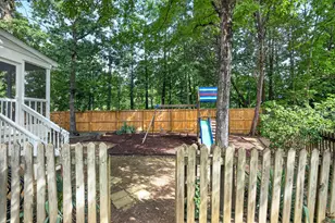 101 Gettysburg Dr, Cary, NC 27513 - Photo 59
