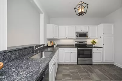 8725 Courage Court, Raleigh, NC 27615 - Photo 7